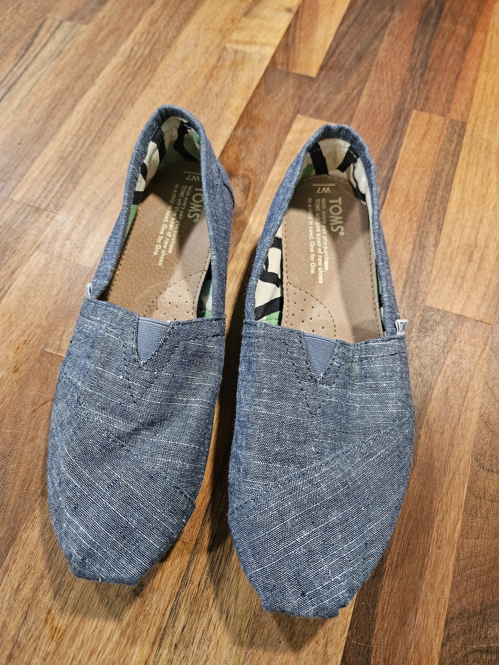Toms Womens Denim-Textured Blue Canvas Slip-Ons